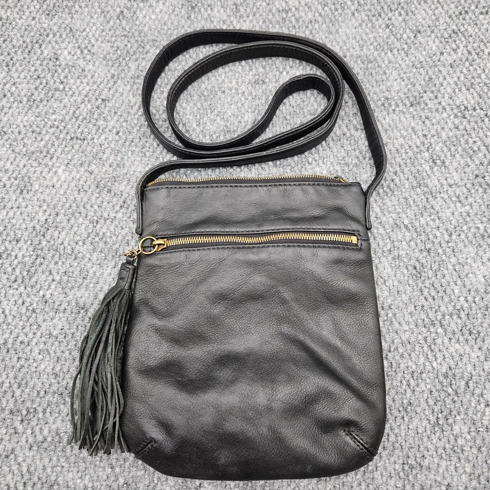Hobo International Sarah Black Leather Crossbody Bag Tassel Boho Shoulder Purse